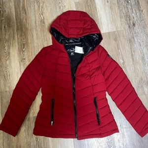 Women’s red winter coat. Size small